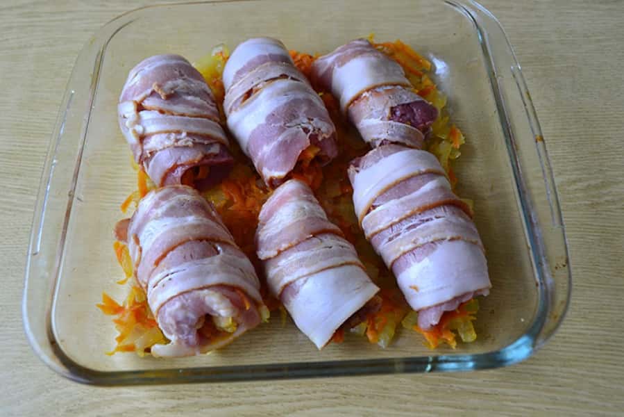 Рулетики мясні до святкового столу смачні, соковиті та хрусткі 2b13589a978f2305e79ac36469df0059 Рулетики мясні до святкового столу смачні, соковиті та хрусткі