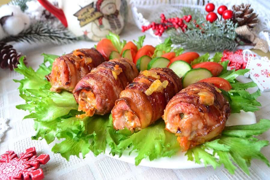 Рулетики мясні до святкового столу смачні, соковиті та хрусткі 58eb36a5153d67d625bd3a0605682e02 Рулетики мясні до святкового столу смачні, соковиті та хрусткі