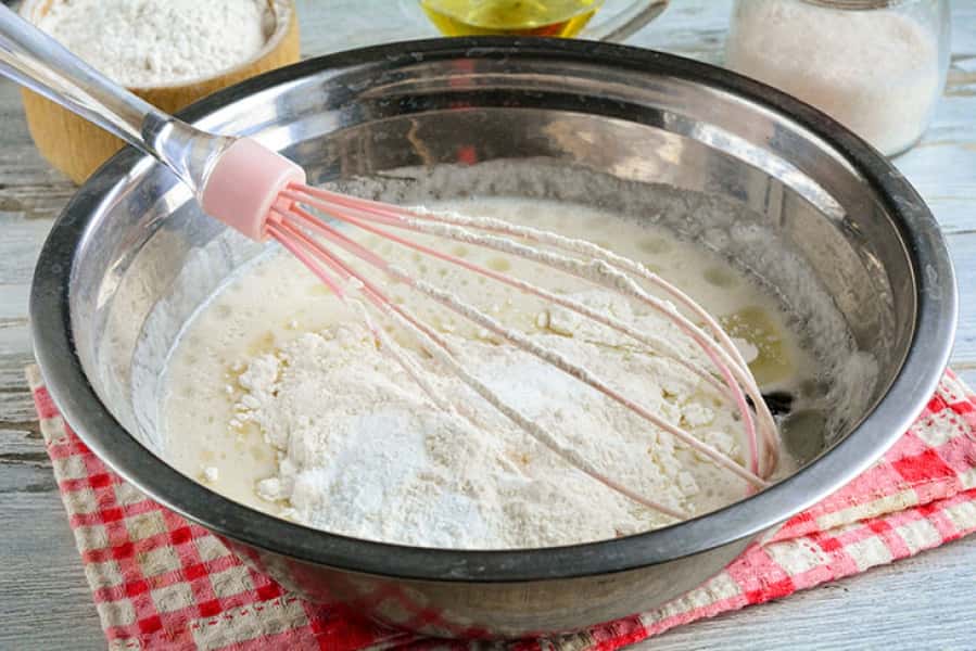 Пиріг на кефірі зі сметаною та варенням: рецепт з фото покроково 285babfe116f21964077bb2f519094a2 Пиріг на кефірі зі сметаною та варенням: рецепт з фото покроково