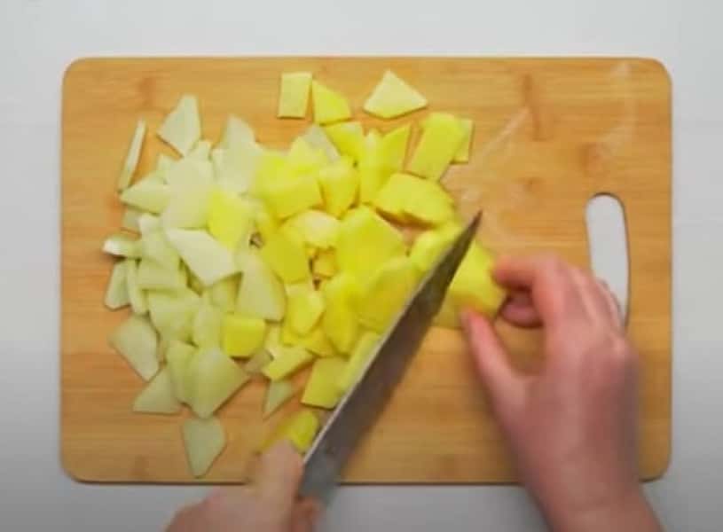 Пісний борщ ТОП 9 смачних рецептів борщу без мяса з фото 6002ef87f86f93f90f8ca15f8e99a80a Пісний борщ ТОП 9 смачних рецептів борщу без мяса з фото