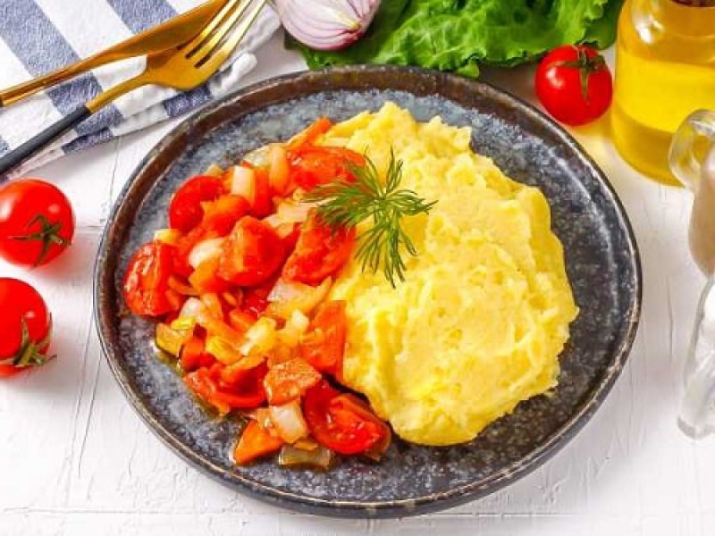 Полента 10 класичних рецептів кукурудзяної каші (з фото) b0c3951705d653e761eec45a54630251 Полента 10 класичних рецептів кукурудзяної каші (з фото)