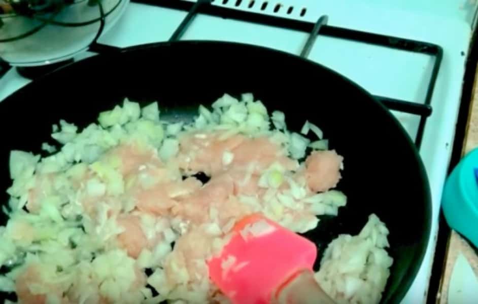 Рулетики з лаваша з різними начинками 9 покрокових рецептів, з покроковими фото 054c090a8710dc588a749853ccc2c47b Рулетики з лаваша з різними начинками 9 покрокових рецептів, з покроковими фото