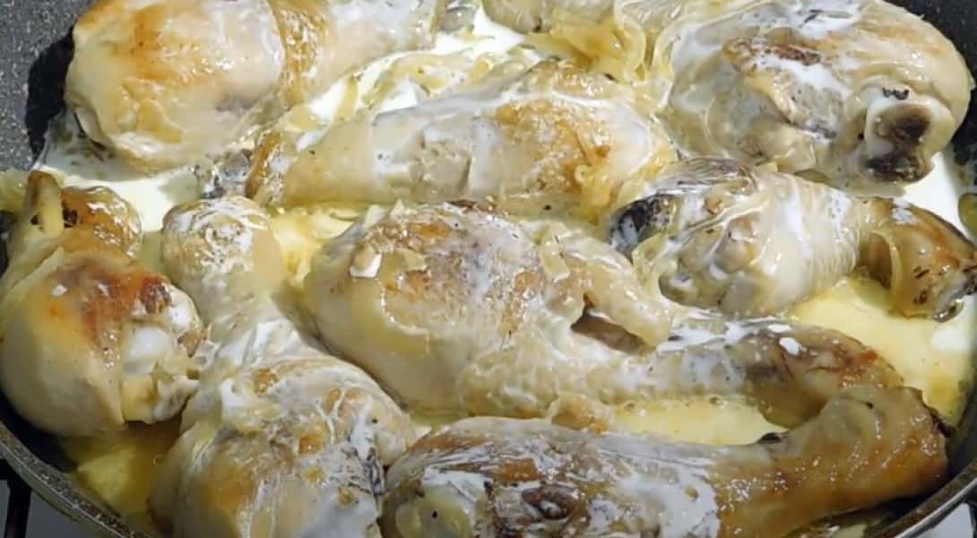 Курка у вершковому соусі на сковороді 8 рецептів, з покроковими фото 06907b23c9209c7ba4baa9701c0c40f6 Курка у вершковому соусі на сковороді 8 рецептів, з покроковими фото