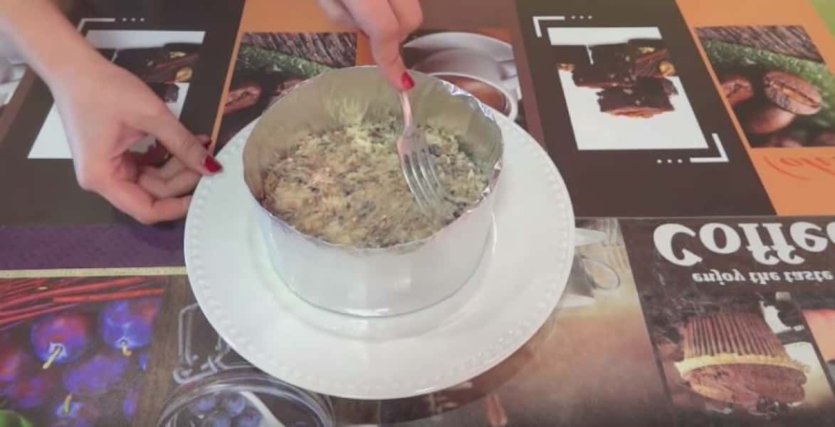 Салат Мімоза з рибними консервами 5 рецептів з покроковими фото 0e00143f079535f9e1043a31239db9c4 Салат Мімоза з рибними консервами 5 рецептів з покроковими фото