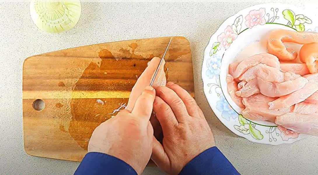 Котлети з індички на сковороді 6 рецептів соковитих та мяких котлет, з покроковими фото 0f1d3abfbf9d41981e2fab2a06df7039 Котлети з індички на сковороді 6 рецептів соковитих та мяких котлет, з покроковими фото