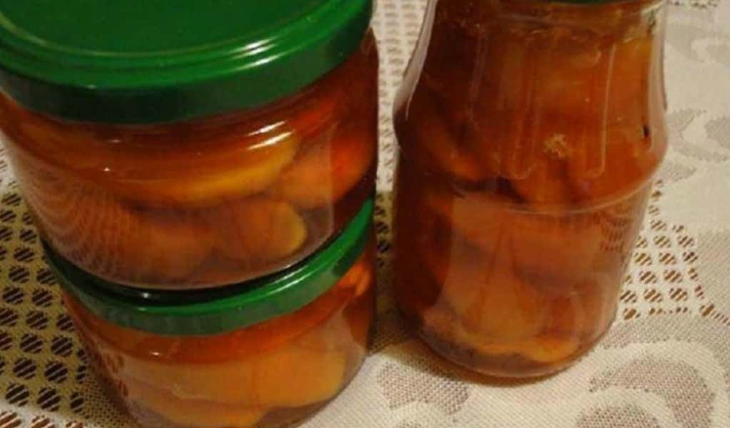 Варення з айви на зиму 7 найсмачніших рецептів, з покроковими фото 10df3739edce0e3898ccdd663c61caee Варення з айви на зиму 7 найсмачніших рецептів, з покроковими фото