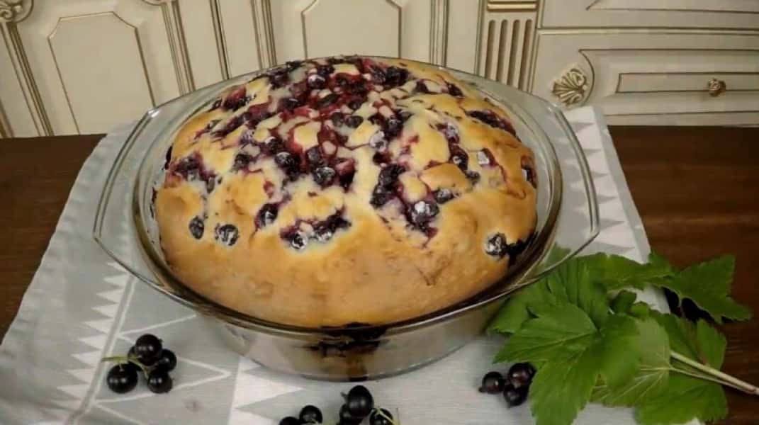 Пиріг з варенням нашвидкуруч 14 швидких і простих рецептів у духовці з покроковими фото 167e69089b01413f7e63c37db9466057 Пиріг з варенням нашвидкуруч 14 швидких і простих рецептів у духовці з покроковими фото