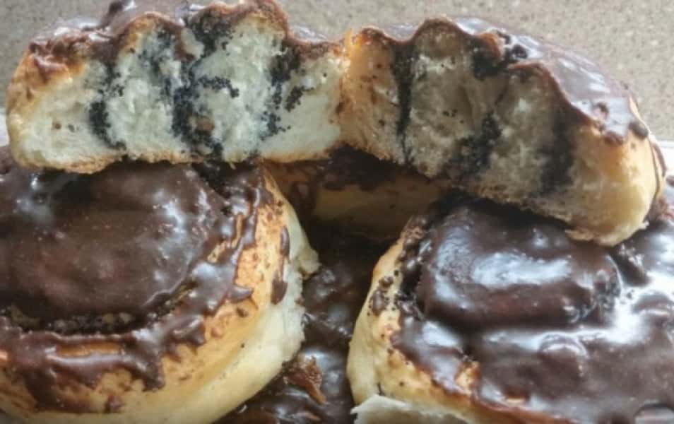 Булочки з маком з дріжджового тіста 7 рецептів з покроковими фото 1f2b522d17b5aeb362cab7b7f84e027b Булочки з маком з дріжджового тіста 7 рецептів з покроковими фото