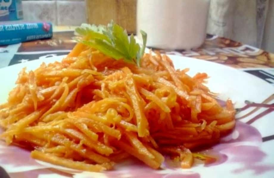 Морква по корейськи в домашніх умовах: 6 дуже смачних рецептів, з покроковими фото 1f637c82c0b2a98017b8005a8af967e0 Морква по корейськи в домашніх умовах: 6 дуже смачних рецептів, з покроковими фото