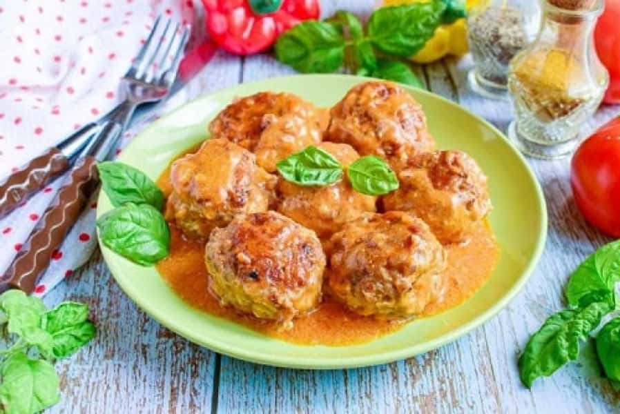 Тефтелі з рисом у духовці – 10 класичних рецептів з фото 25125d25c540bb663cdc6d81a7564bcd Тефтелі з рисом у духовці – 10 класичних рецептів з фото