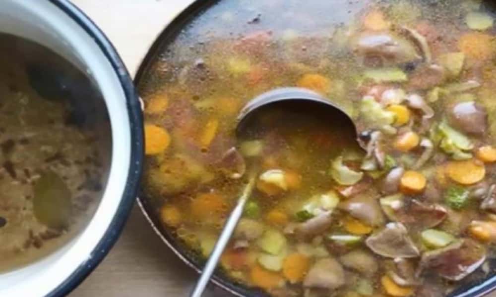 Мариновані маслята на зиму 12 найсмачніших рецептів, з покроковими фото 25163eefeadcba0075a2fda52e02195a Мариновані маслята на зиму 12 найсмачніших рецептів, з покроковими фото