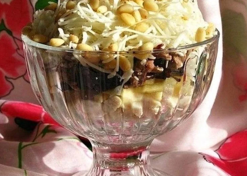 11 незвичайних рецептів салату з кедровими горішками, з покроковими фото 33d629811270a063bc94f81d3d115ab2 11 незвичайних рецептів салату з кедровими горішками, з покроковими фото