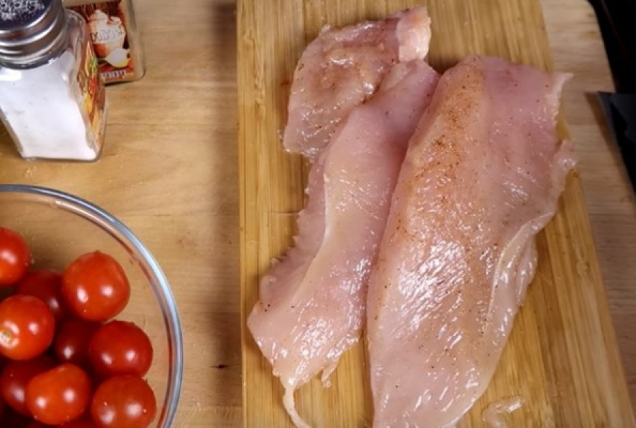 Салат Цезар з куркою 5 класичних рецептів, з покроковими фото 3985e59d1c88ef08a658f86cd3e20630 Салат Цезар з куркою 5 класичних рецептів, з покроковими фото