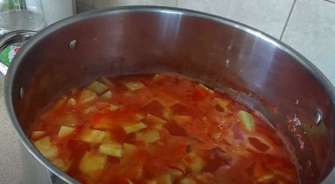 Лечо з кабачків на зиму 8 покрокових рецептів з фото 3b16113d6d71e2014da858bbe962d2dc Лечо з кабачків на зиму 8 покрокових рецептів з фото