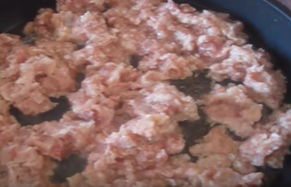 Млинці з мясом 6 найсмачніших рецептів, з покроковими фото 3b34f055090fb750c4073eb1e676b7a3 Млинці з мясом 6 найсмачніших рецептів, з покроковими фото