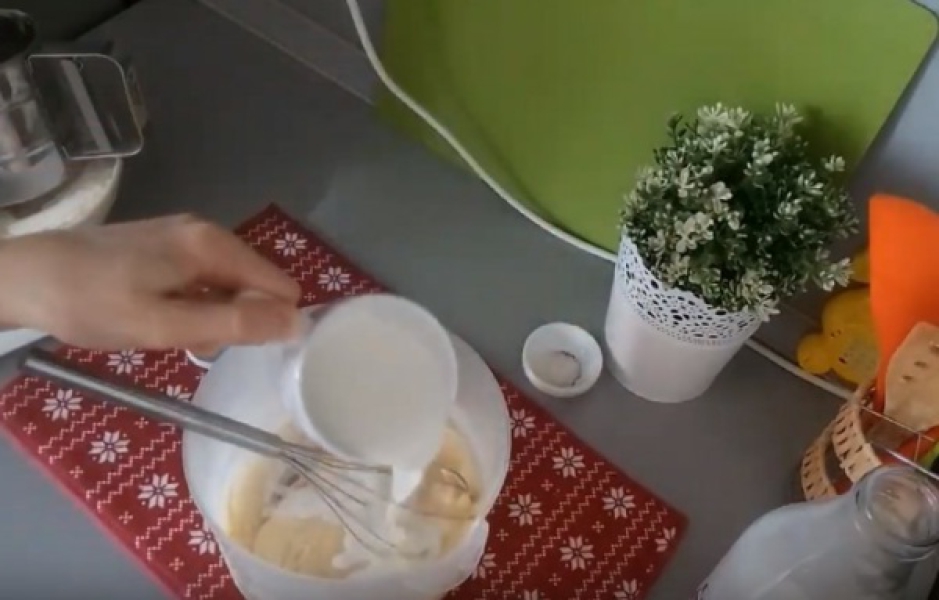 Млинці на воді 6 перевірених рецептів з покроковими фото 472d103afc7c1e926f15d1520d5aa2ee Млинці на воді 6 перевірених рецептів з покроковими фото