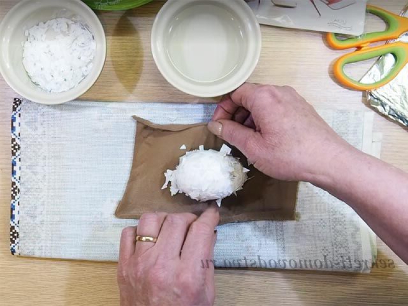 Як пофарбувати яйця на Великдень чаєм каркаде, з покроковими фото 569e0f28124b54ee60ee187fc1f0ed18 Як пофарбувати яйця на Великдень чаєм каркаде, з покроковими фото