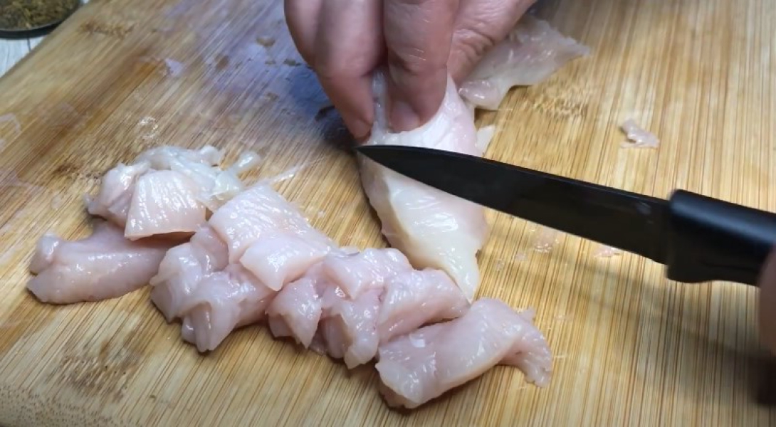 Курка у вершковому соусі на сковороді 8 рецептів, з покроковими фото 5804f380ec9ce5ddad7331c31a054eac Курка у вершковому соусі на сковороді 8 рецептів, з покроковими фото