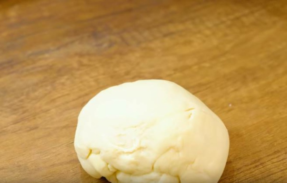Як приготувати чебуреки з мясом у домашніх умовах 6 рецептів смачних чебуреків, з покроковими фото 594f5d1d0438fea50ba6cf956c755fda Як приготувати чебуреки з мясом у домашніх умовах 6 рецептів смачних чебуреків, з покроковими фото