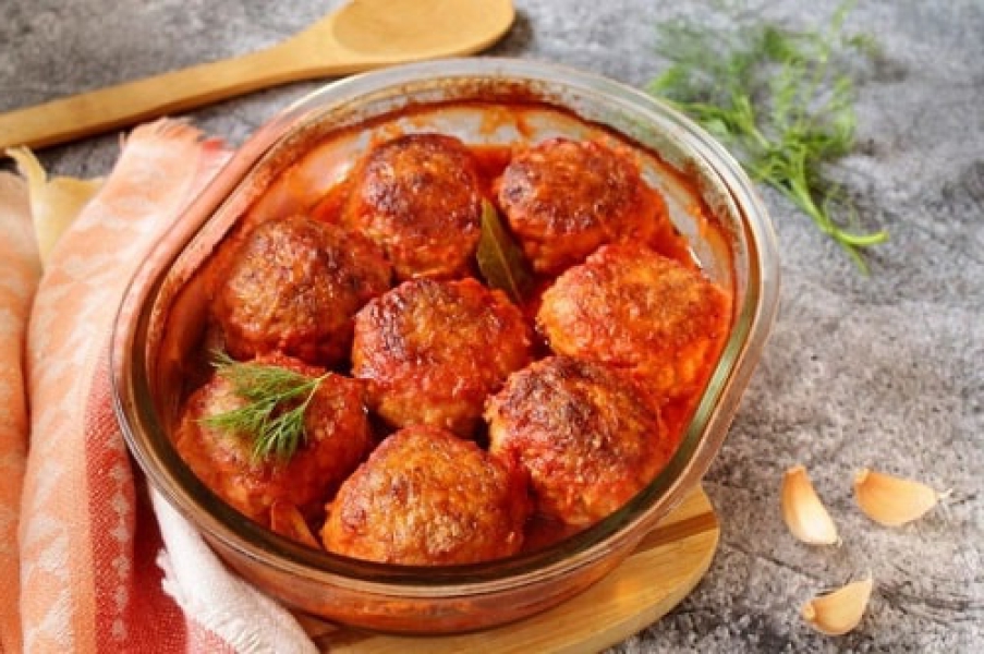 Тефтелі з рисом у духовці – 10 класичних рецептів з фото 59d382bd4f7e8e04084cb352fdefc57d Тефтелі з рисом у духовці – 10 класичних рецептів з фото