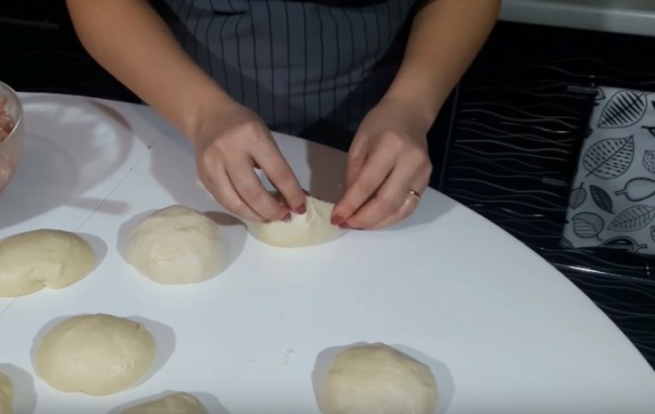 Біляші з мясом на сковороді 7 рецептів з покроковими фото, дуже смачних домашніх біляшів 6696da33ef137ee2abd829f620c29e58 Біляші з мясом на сковороді 7 рецептів з покроковими фото, дуже смачних домашніх біляшів