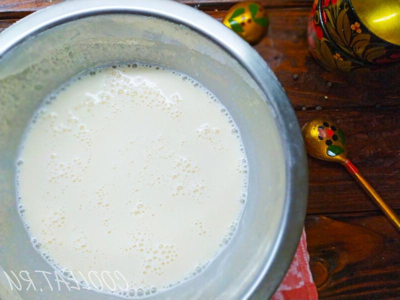 Млинці на молоці простий рецепт, з покроковими фото 674c901348a8fb414580b7a0614b3c34 Млинці на молоці простий рецепт, з покроковими фото