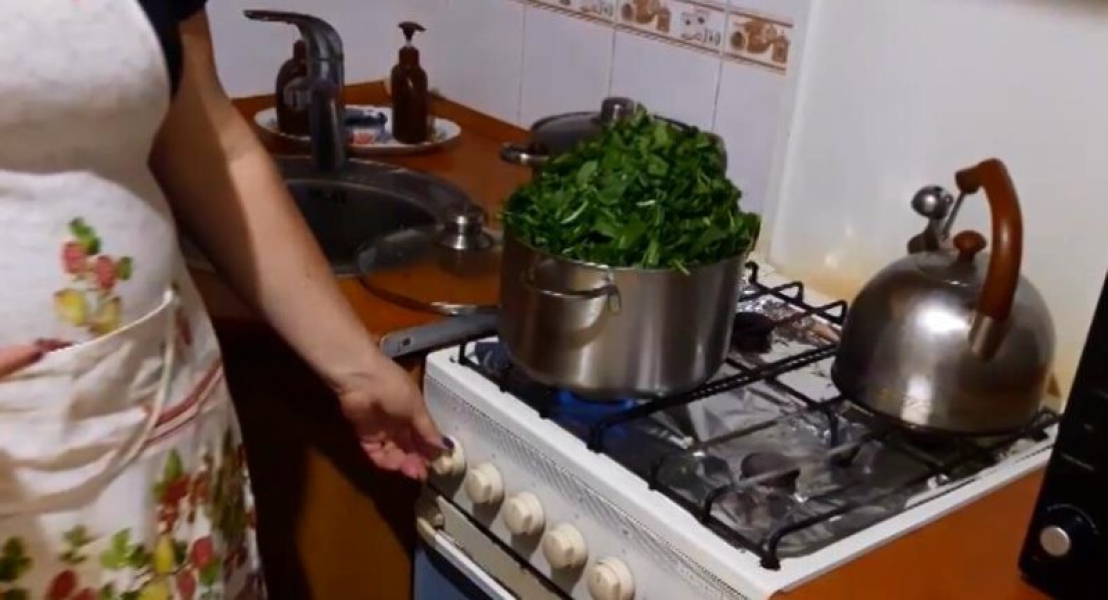 Щавель на зиму 10 найкращих рецептів заготівлі щавлю в банках, з покроковими фото 6a617622a863c978eb38571b06bc461e Щавель на зиму 10 найкращих рецептів заготівлі щавлю в банках, з покроковими фото
