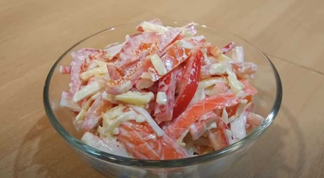 Салат з крабовими паличками та кукурудзою 6 класичних рецептів, з покроковими фото 6bf4dcb75df13a1414a12168efcd68d2 Салат з крабовими паличками та кукурудзою 6 класичних рецептів, з покроковими фото