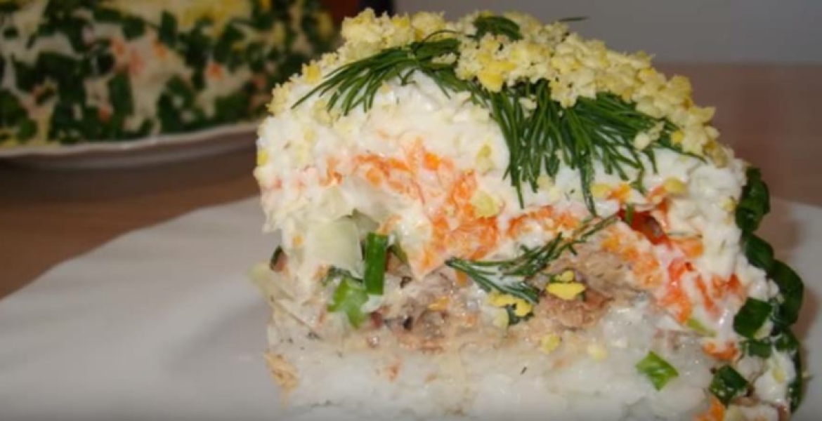 Салат Мімоза з рибними консервами 5 рецептів з покроковими фото 81d7122176c0b100af6be715e80e1b3d Салат Мімоза з рибними консервами 5 рецептів з покроковими фото