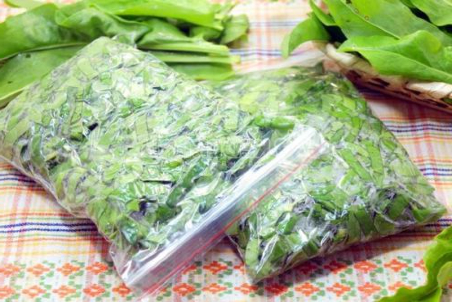 7 заготовок щавлю на зиму у банках, з покроковими фото 99243816f00558cbcca393fad1f2cf52 7 заготовок щавлю на зиму у банках, з покроковими фото