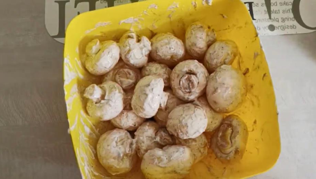 Мариновані печериці в домашніх умовах 15 швидких та смачних рецептів, з покроковими фото a3e814336289ac74ba8777dcbfbcaa7e Мариновані печериці в домашніх умовах 15 швидких та смачних рецептів, з покроковими фото