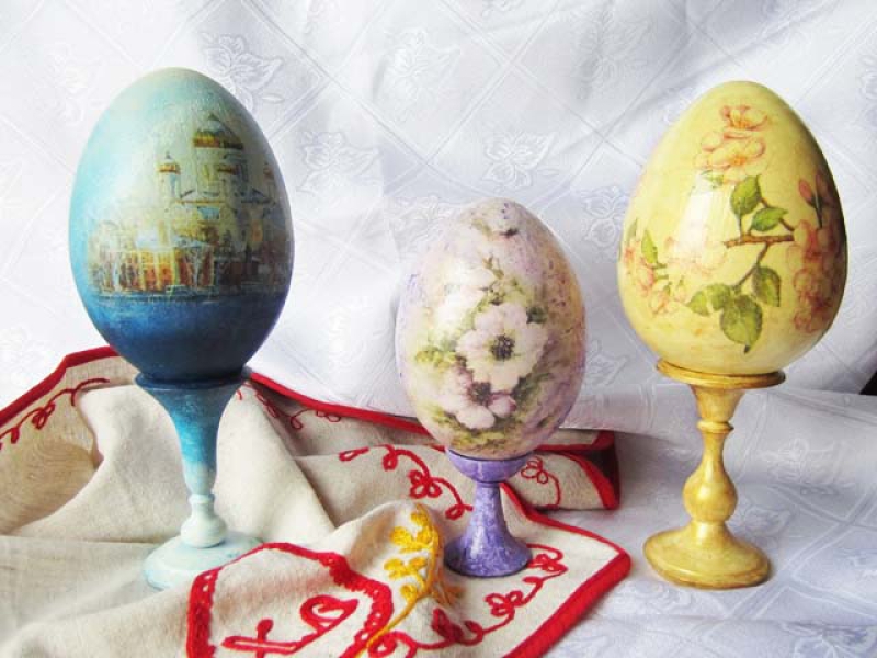 Великодні яйця в техніці декупаж за допомогою серветок 4 майстер класу, з покроковими фото b7bb4271735a3978b37a3934ae78c8a7 Великодні яйця в техніці декупаж за допомогою серветок 4 майстер класу, з покроковими фото