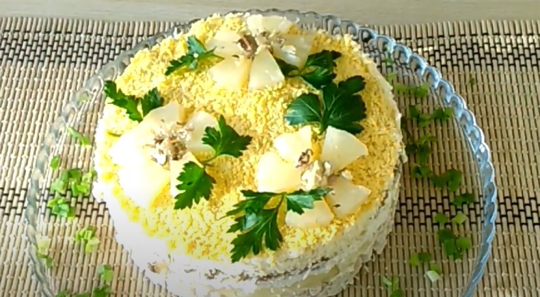 Салат з куркою та ананасом 7 класичних рецептів, з покроковими фото c3d051bb2a3946004e014d5f24889ed7 Салат з куркою та ананасом 7 класичних рецептів, з покроковими фото