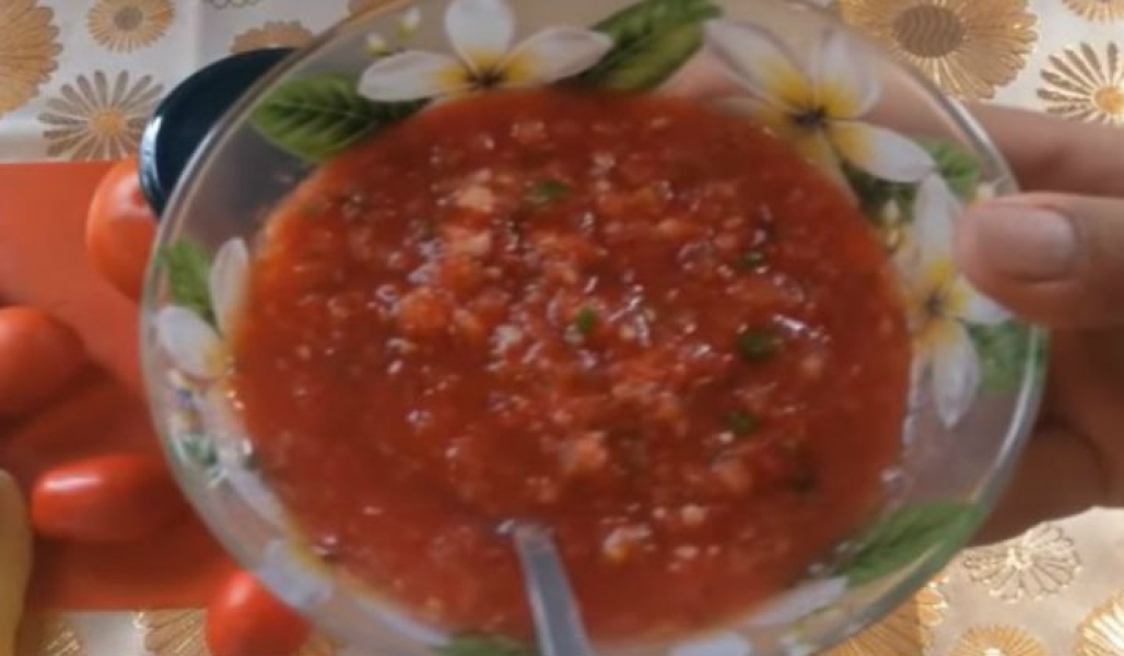 Аджика на зиму класичний рецепт з помідорів та часнику, з покроковими фото c4ad701e53555da881c0280fd9b98ca6 Аджика на зиму класичний рецепт з помідорів та часнику, з покроковими фото