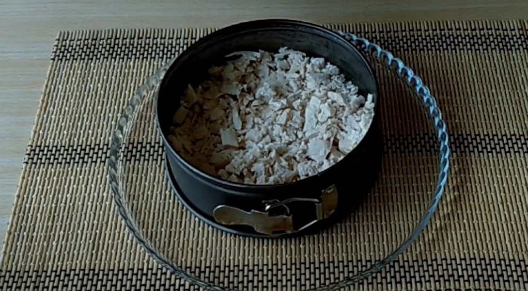 Салат з куркою та ананасом 7 класичних рецептів, з покроковими фото c51ca13b5c0c004567439e1613aefca4 Салат з куркою та ананасом 7 класичних рецептів, з покроковими фото