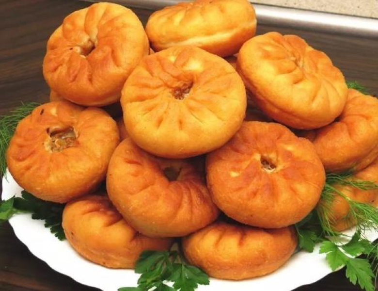 Біляші з мясом на сковороді та в духовці дуже смачні домашні рецепти, з покроковими фото d31c3fb98d47239bda0062ec14ed90b0 Біляші з мясом на сковороді та в духовці дуже смачні домашні рецепти, з покроковими фото
