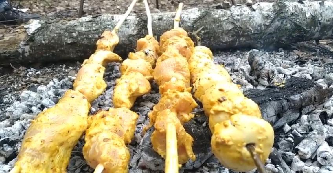 Печериці на мангалі 12 рецептів маринаду для шашлику з грибів, з покроковими фото d3e1b0744412cc9b630a63df63a71f84 Печериці на мангалі 12 рецептів маринаду для шашлику з грибів, з покроковими фото