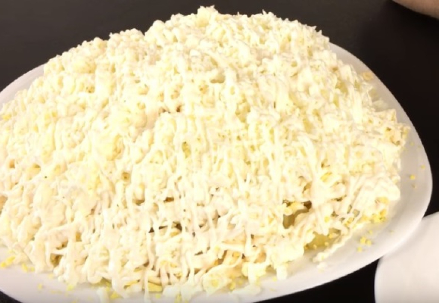 Салат з куркою – 10 простих та смачних рецептів, з покроковими фото f3d684797d1e14721ceff78d107eb8c7 Салат з куркою – 10 простих та смачних рецептів, з покроковими фото