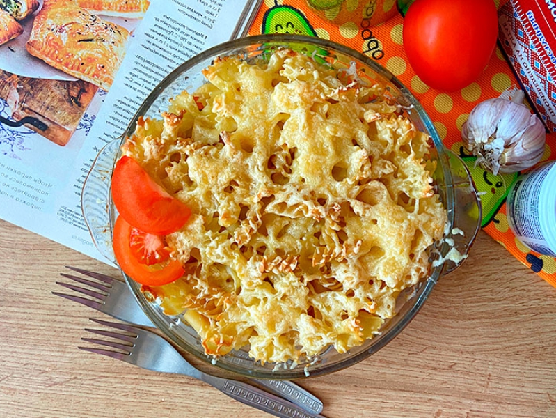 Макарони з овочами та сиром у духовці: рецепт з фото покроково fe6c2f8ed8a654fdf5fd7f00c3907ce9 Макарони з овочами та сиром у духовці: рецепт з фото покроково