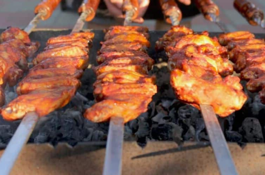 Шашлик із курячих крилець — 8 рецептів + смачний маринад ff69d68a3e2d8861efa076f94b751e1e Шашлик із курячих крилець — 8 рецептів + смачний маринад