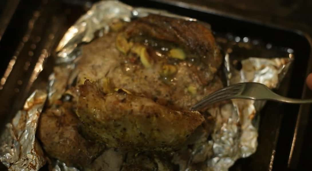Свинина в духовці 8 простих та смачних рецептів запеченого мяса, з покроковими фото 11dcb138905c1ba550ecbbbeacaf7cc6 Свинина в духовці 8 простих та смачних рецептів запеченого мяса, з покроковими фото