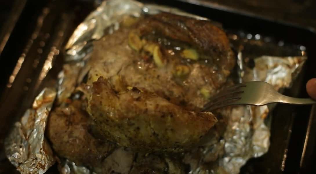 Свинина в духовці 8 простих та смачних рецептів запеченого мяса, з покроковими фото d1c655deaae08ddca71c308539b5366b Свинина в духовці 8 простих та смачних рецептів запеченого мяса, з покроковими фото