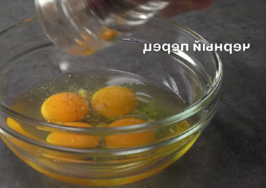 Омлет з помідорами та сиром на сковороді без молока, з покроковими фото df25aa442ddd4d79e5d1d30d2ba8fd29 Омлет з помідорами та сиром на сковороді без молока, з покроковими фото